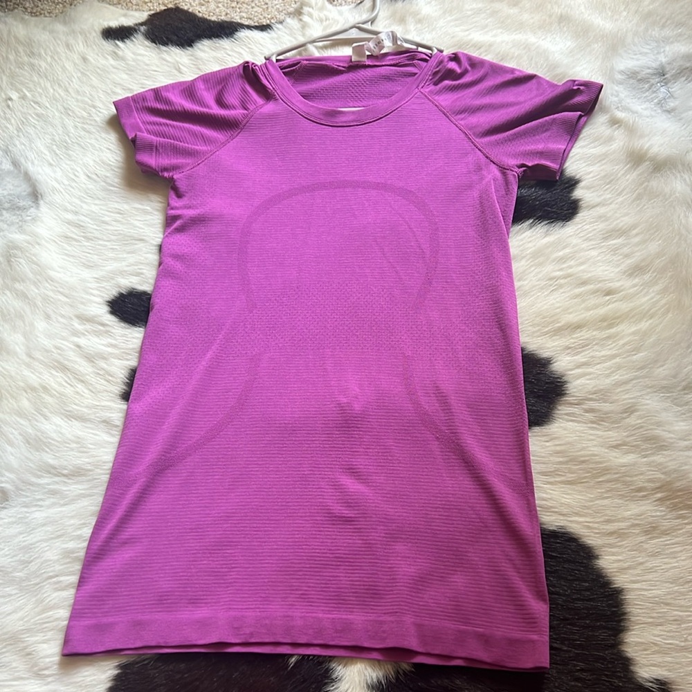 Purple Lululemon Swiftly Tech Short Sleeve